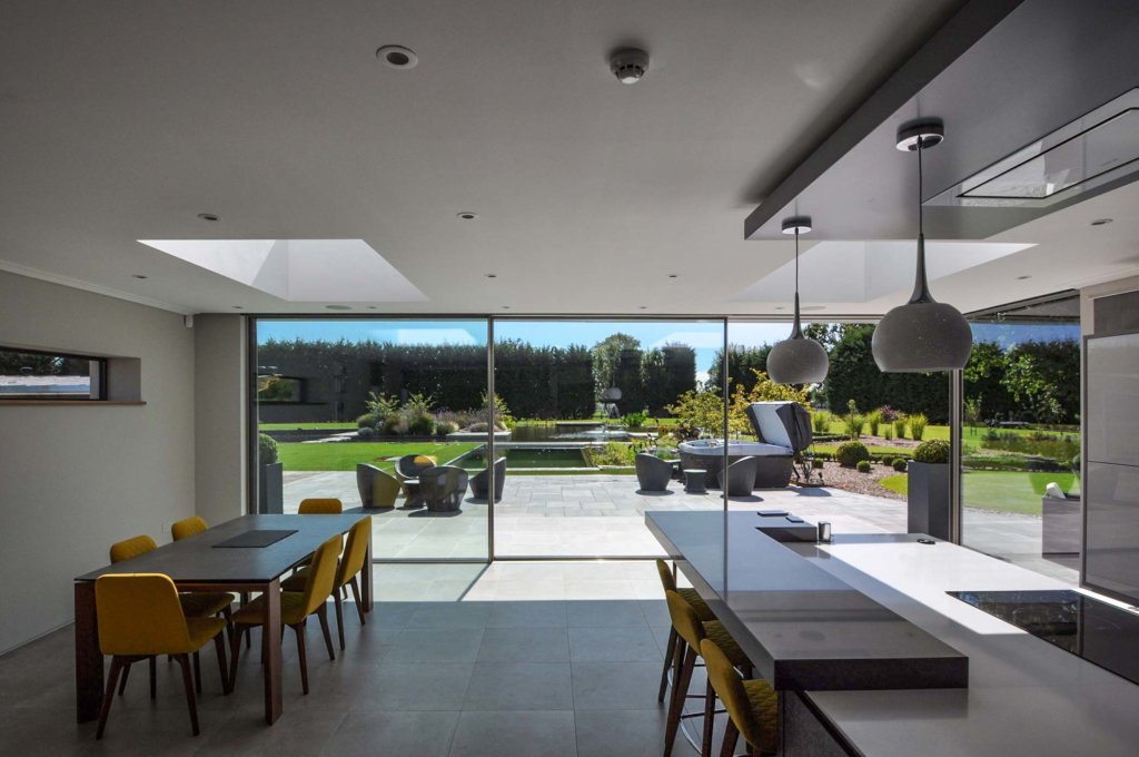 Idealcombi PureView Sliding Doors