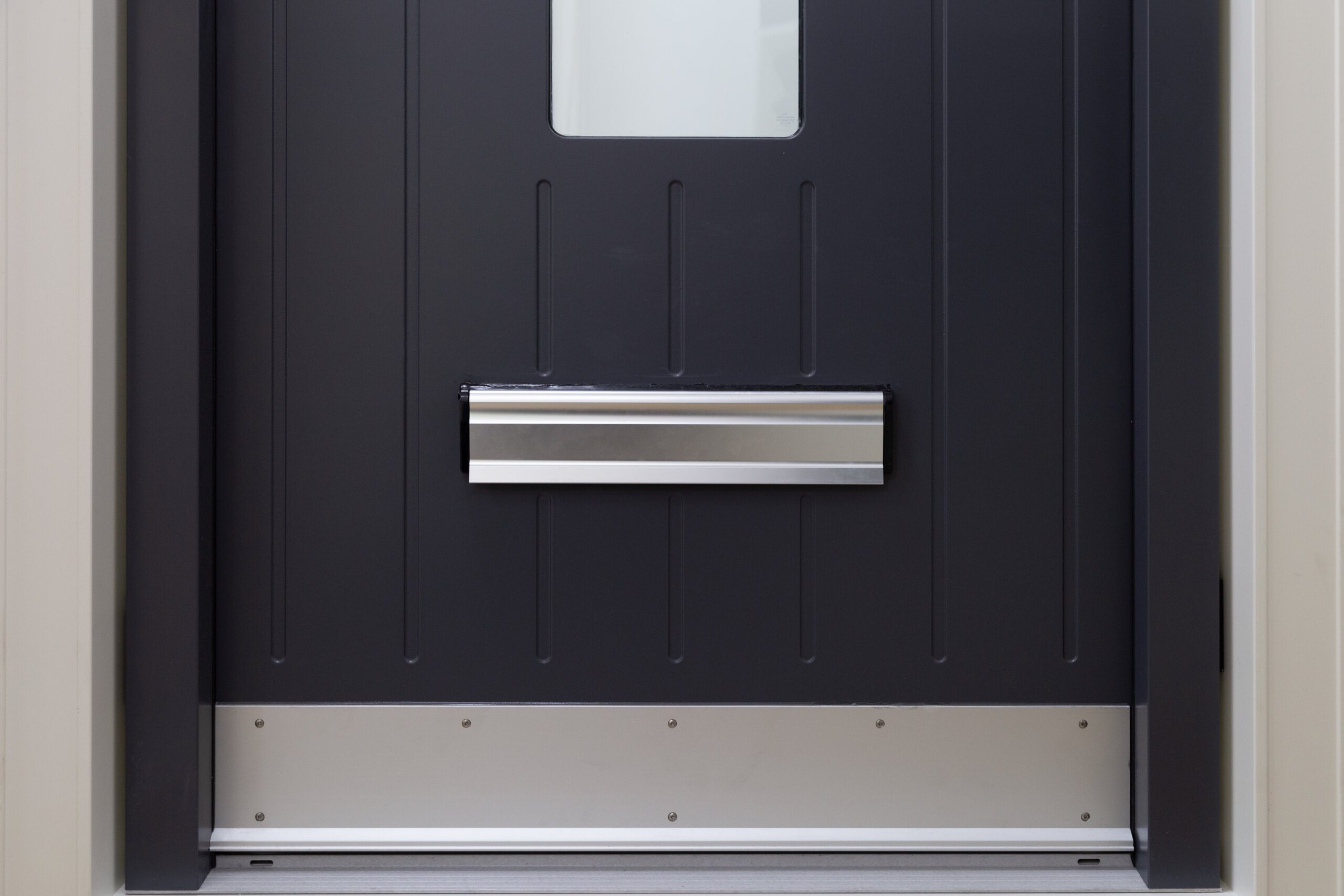 Frame IC square panel door with letter plate
